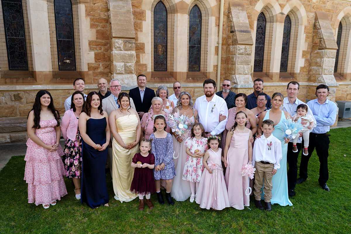 Maddison & Nicholas | A Beautiful Wagga Wagga Wedding | 2026-09-12-Keogh-AllSaintsPhotographyAlbury-0431.jpg