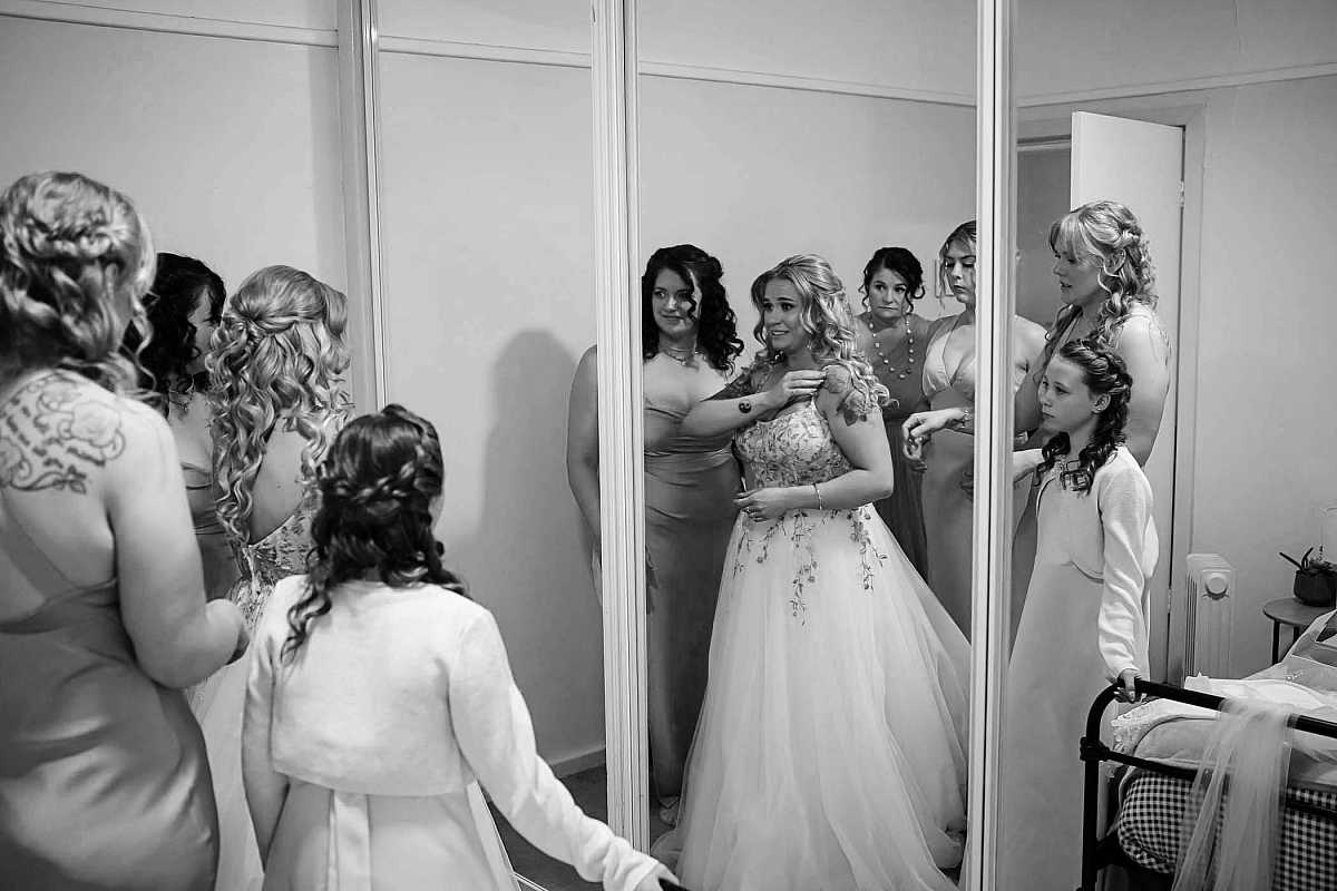 Maddison & Nicholas | A Beautiful Wagga Wagga Wedding | 2026-09-12-Keogh-AllSaintsPhotographyAlbury-0094.jpg