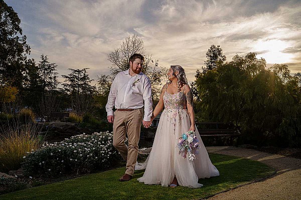 Maddison & Nicholas | A Beautiful Wagga Wagga Wedding